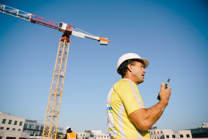 Photographies de chantiers, ouvriers du batiments - reportage par photographe professionnelle