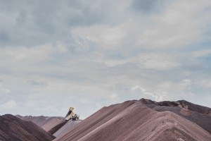 Carriere de pouzzolane - photographe pro pour reportage en industrie