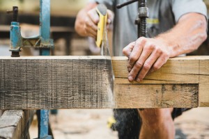 Reportage photo atelier de menuiserie, portraits d'artisans